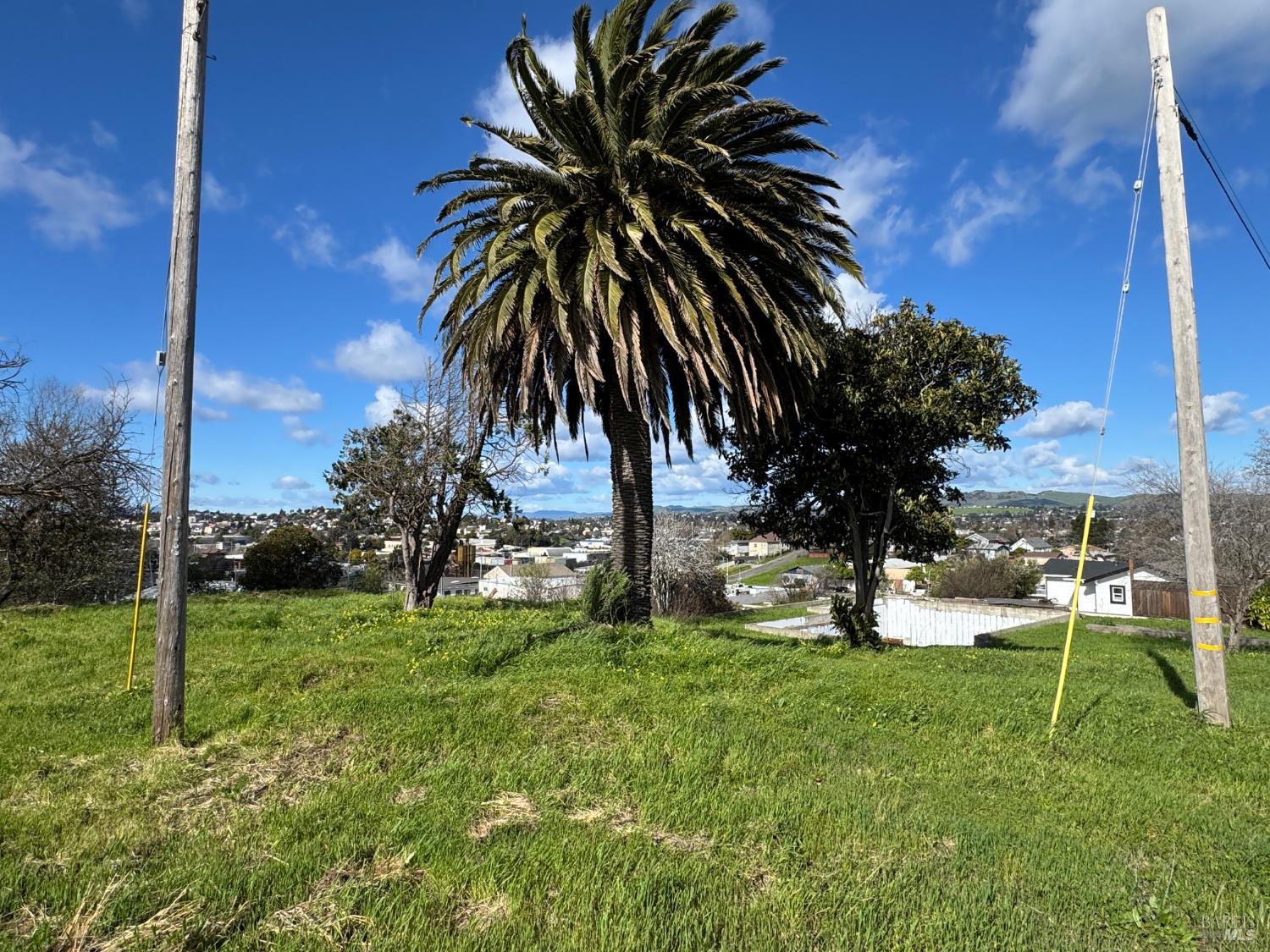 Detail Gallery Image 5 of 5 For 414 Mclane St, Vallejo,  CA 94590 - – Beds | – Baths