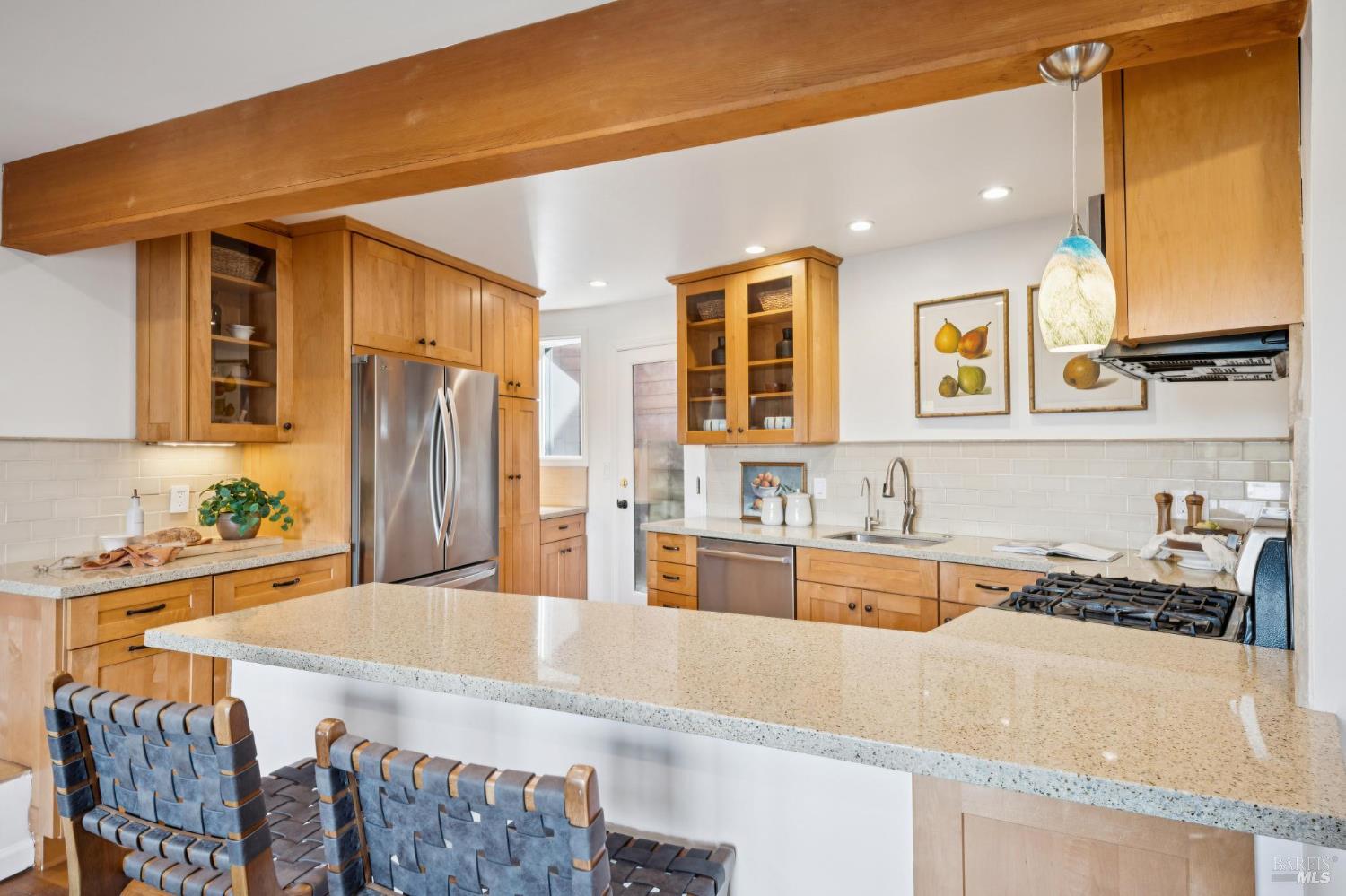 Detail Gallery Image 13 of 50 For 148 California Ave, Mill Valley,  CA 94941 - 3 Beds | 2 Baths