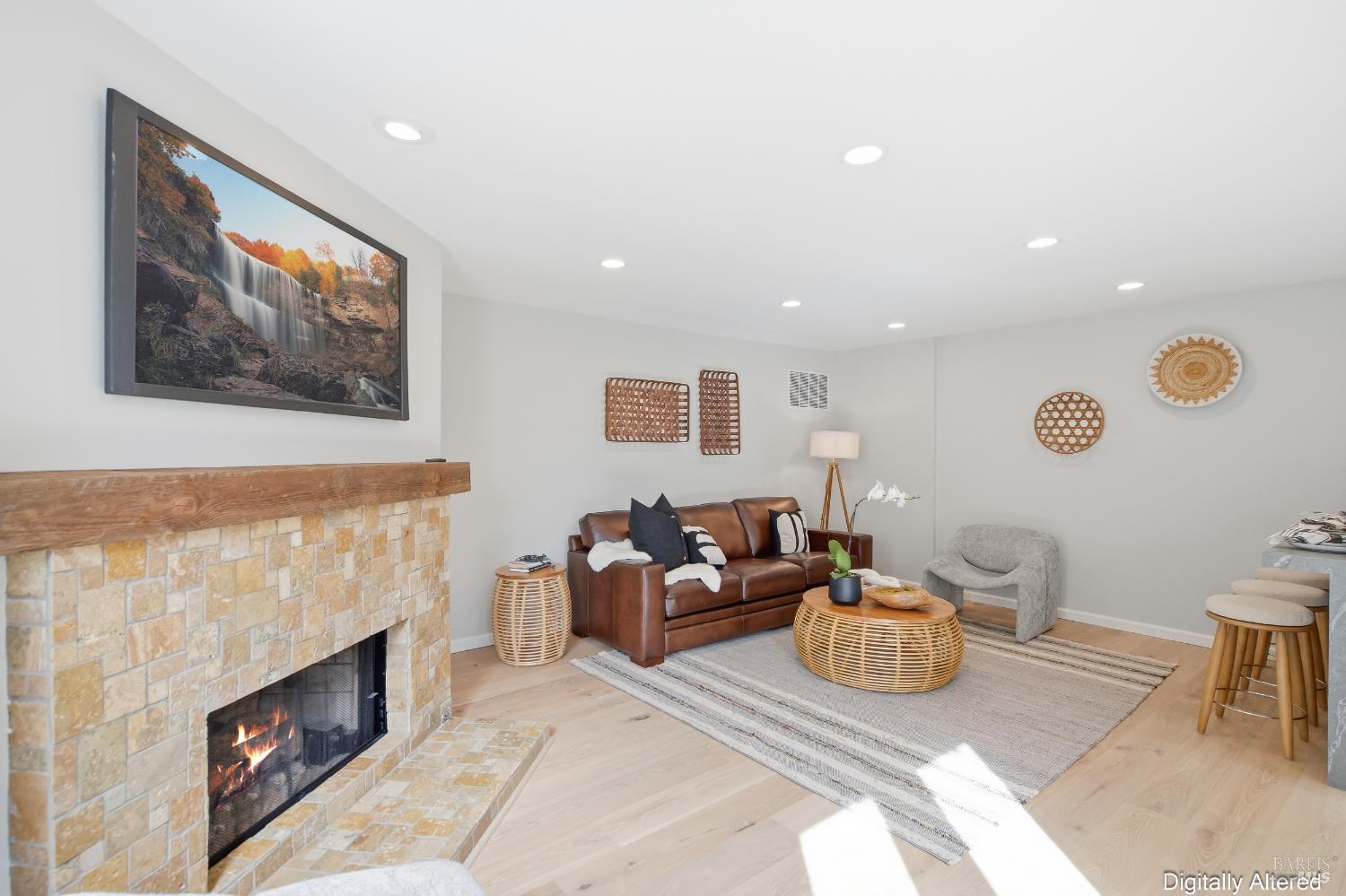 Detail Gallery Image 19 of 51 For 291 Greene St, Mill Valley,  CA 94941 - 3 Beds | 2/1 Baths