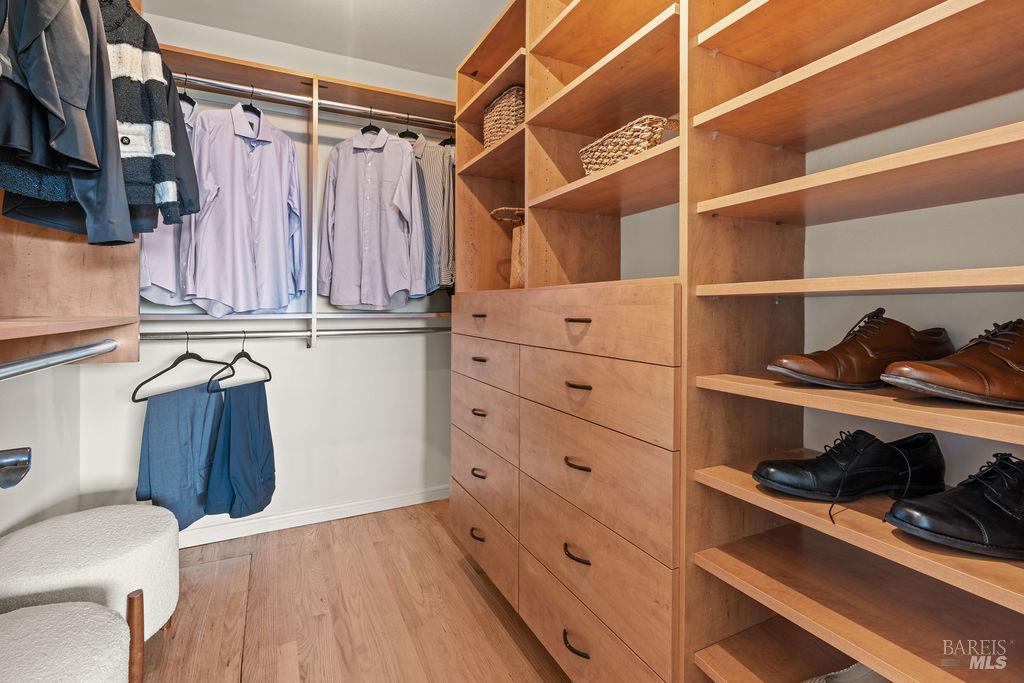 Detail Gallery Image 32 of 48 For 91 Stanford Way, Sausalito,  CA 94965 - 2 Beds | 2/1 Baths