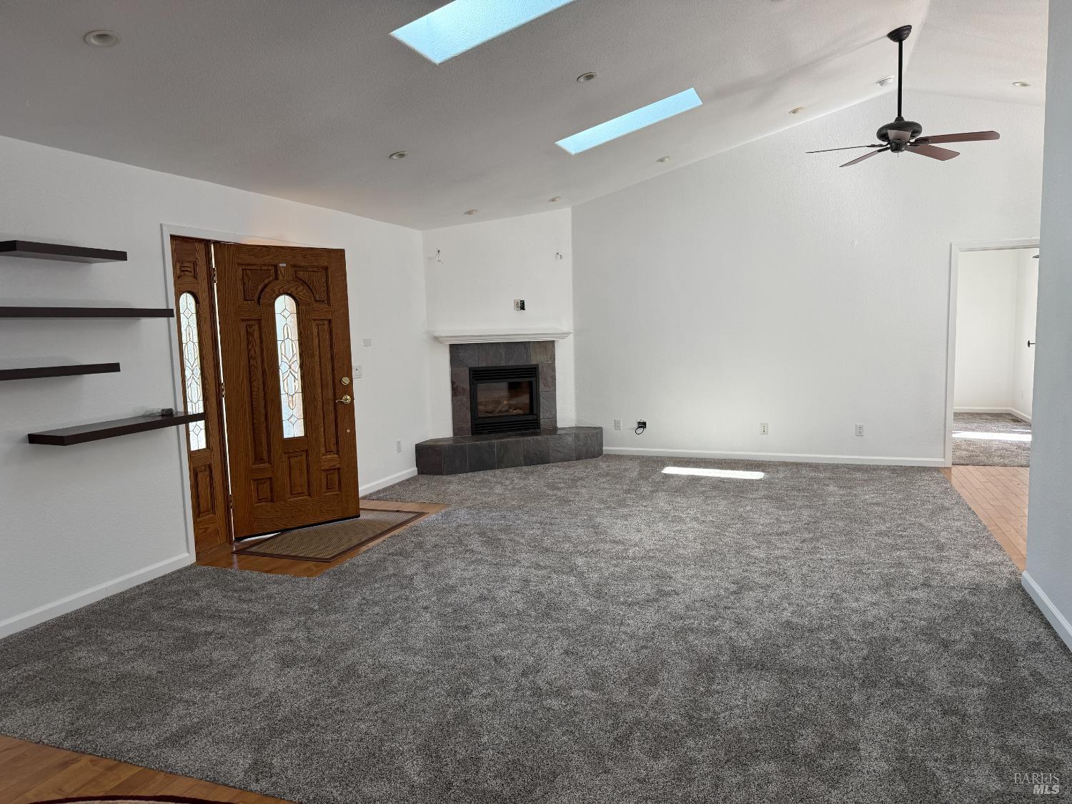 Detail Gallery Image 4 of 21 For 18920 Timberpointe Dr, Fort Bragg,  CA 95437 - 2 Beds | 2/1 Baths