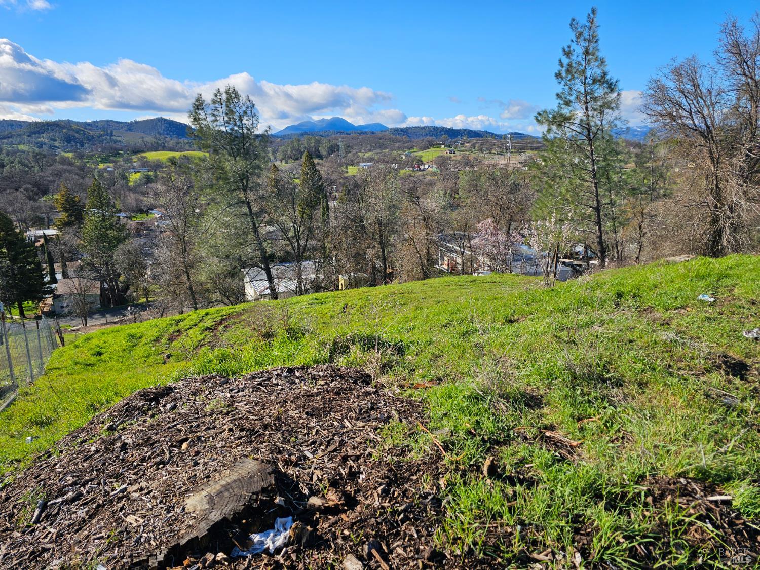 Detail Gallery Image 2 of 15 For 10167 Bell Cir, Lower Lake,  CA 95457 - – Beds | – Baths