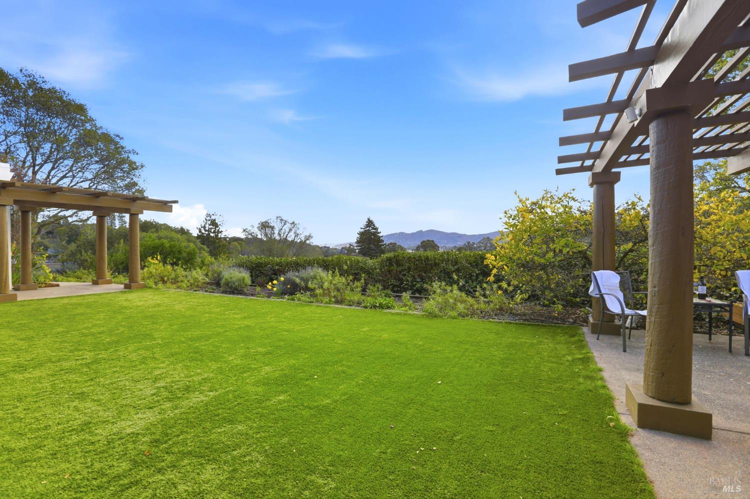 Detail Gallery Image 36 of 43 For 2 Paseo Mirasol Unkn, Tiburon,  CA 94920 - 5 Beds | 2/1 Baths