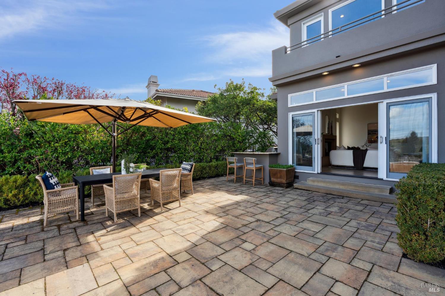 Detail Gallery Image 34 of 74 For 23 Cecilia Ct, Tiburon,  CA 94920 - 5 Beds | 4 Baths