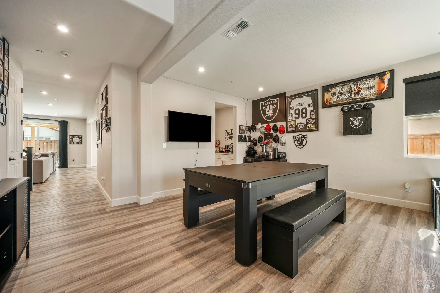 Detail Gallery Image 23 of 65 For 1245 Pacific Pl, Dixon,  CA 95620 - 5 Beds | 4 Baths