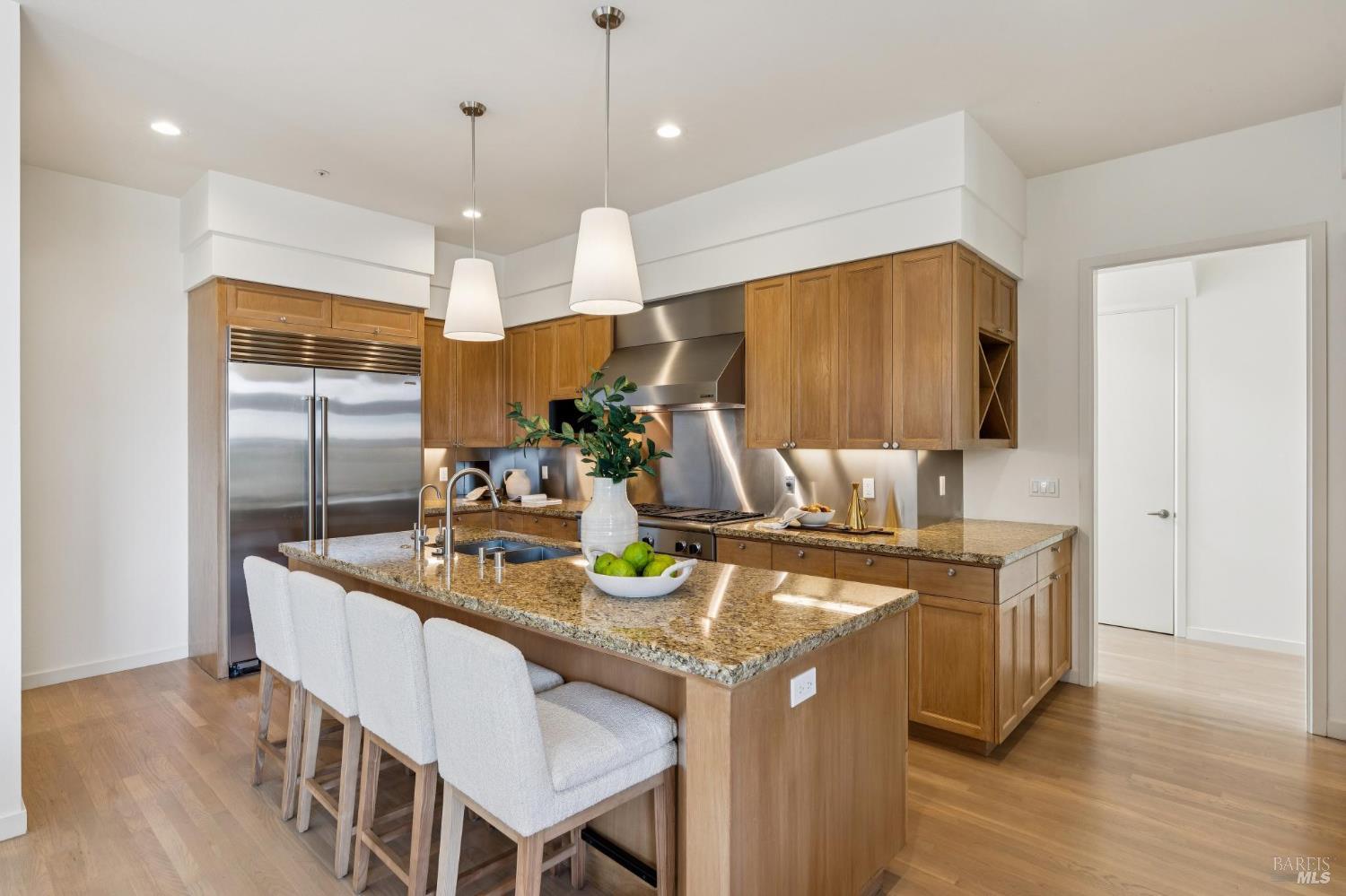 Detail Gallery Image 20 of 74 For 23 Cecilia Ct, Tiburon,  CA 94920 - 5 Beds | 4 Baths