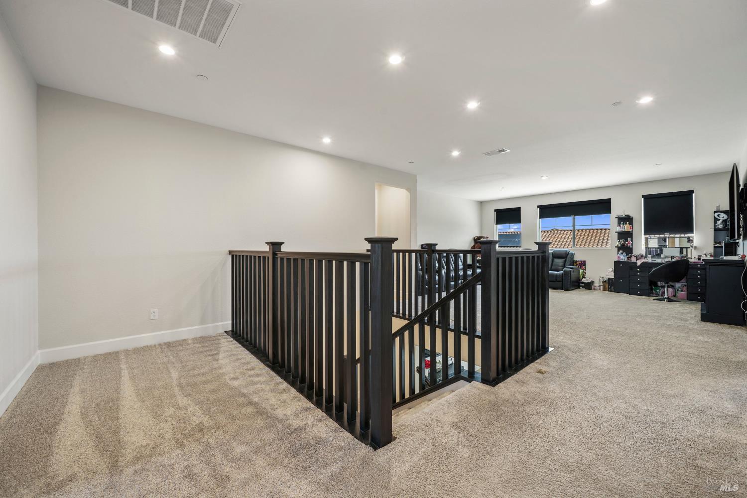 Detail Gallery Image 49 of 65 For 1245 Pacific Pl, Dixon,  CA 95620 - 5 Beds | 4 Baths