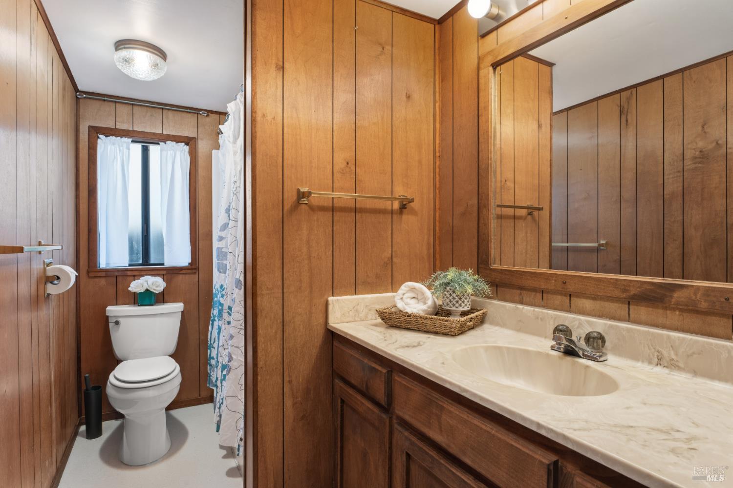 Detail Gallery Image 18 of 25 For 329 Jones St, Ukiah,  CA 95482 - 3 Beds | 2 Baths