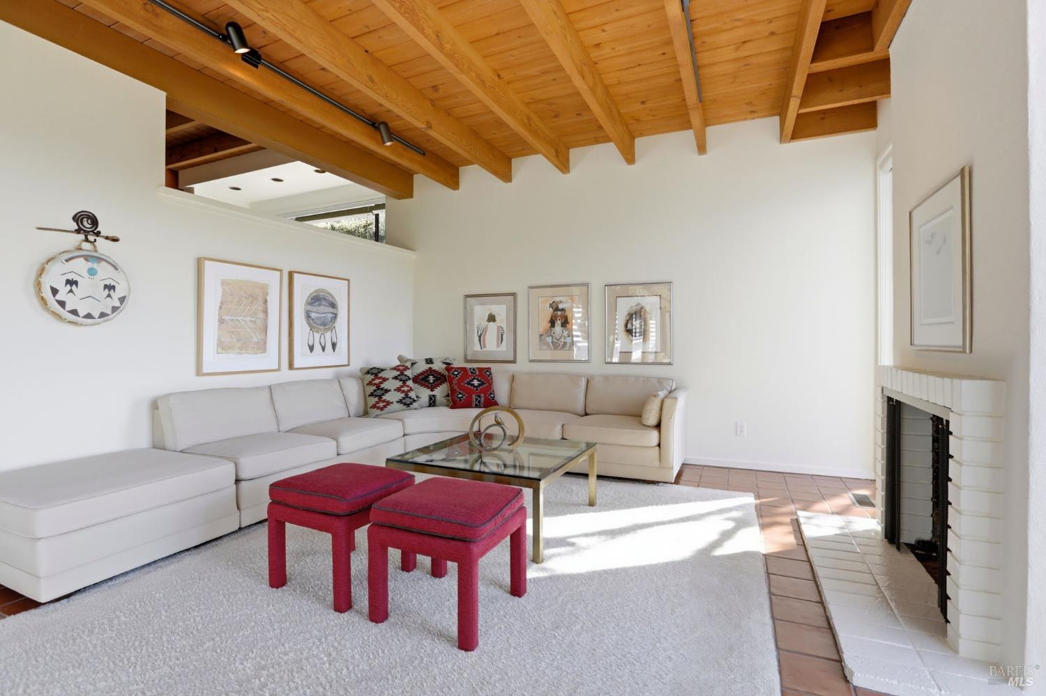 Detail Gallery Image 8 of 43 For 2 Paseo Mirasol Unkn, Tiburon,  CA 94920 - 5 Beds | 2/1 Baths