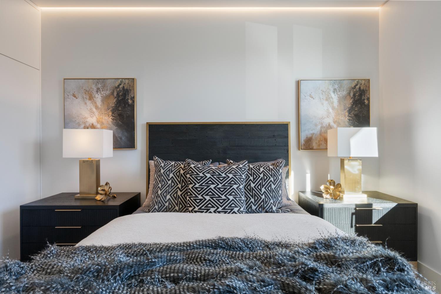 17940 Escalon Drive photo 3