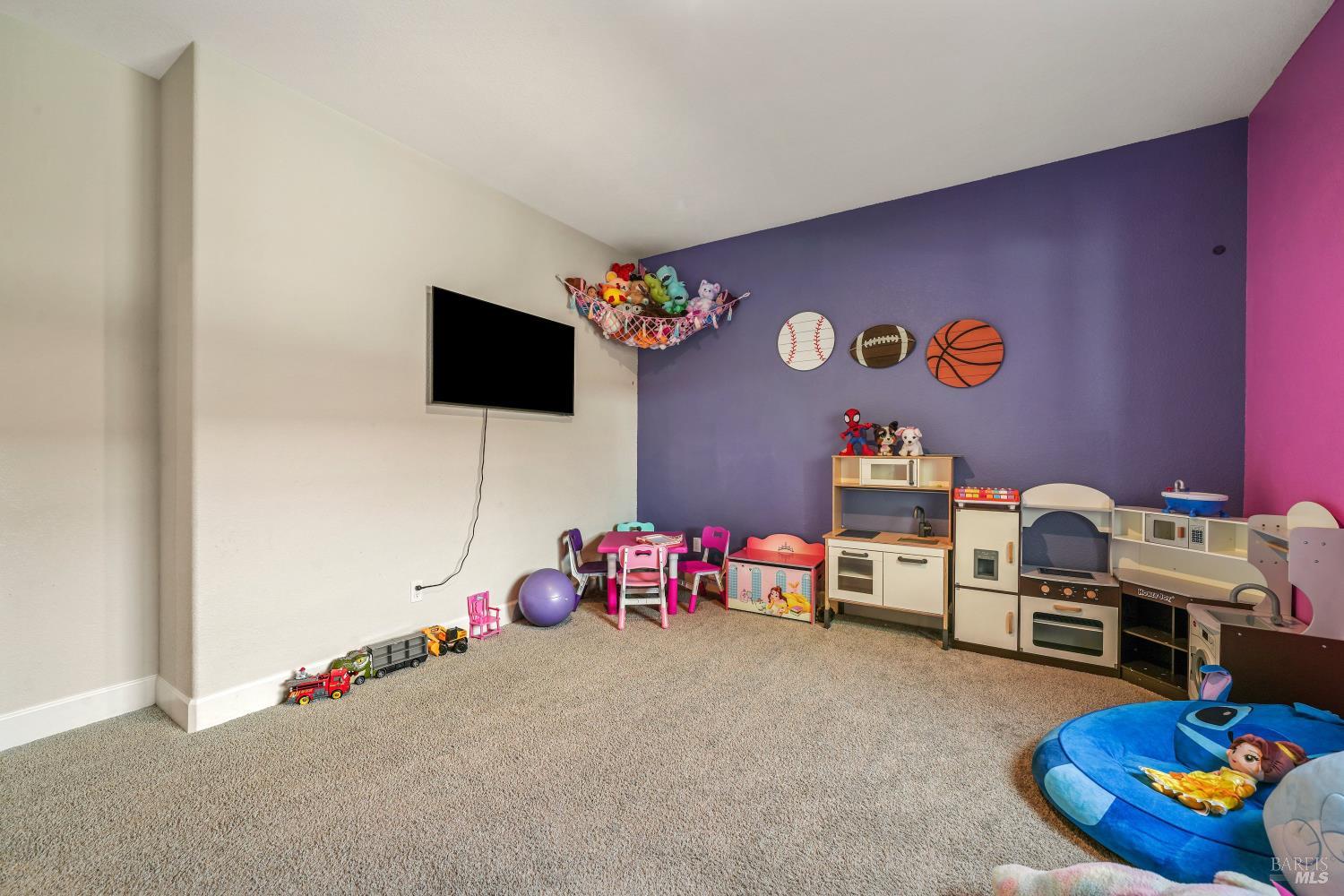 Detail Gallery Image 39 of 65 For 1245 Pacific Pl, Dixon,  CA 95620 - 5 Beds | 4 Baths