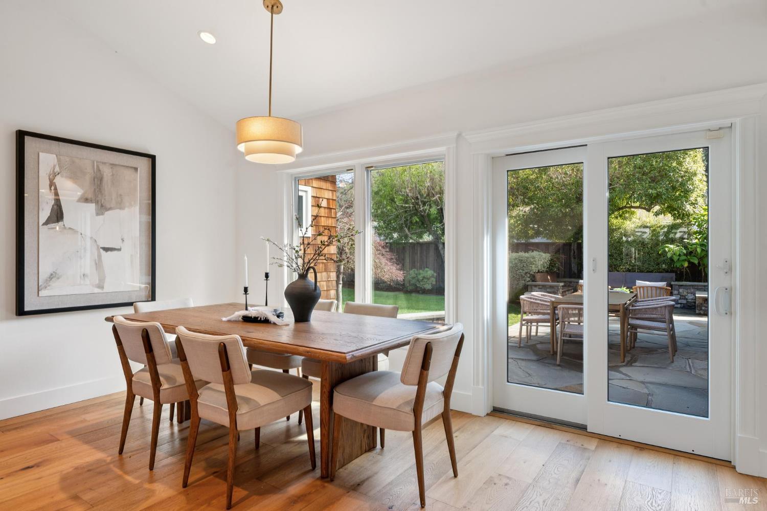 Detail Gallery Image 15 of 64 For 20 Apollo Rd, Tiburon,  CA 94920 - 4 Beds | 2 Baths