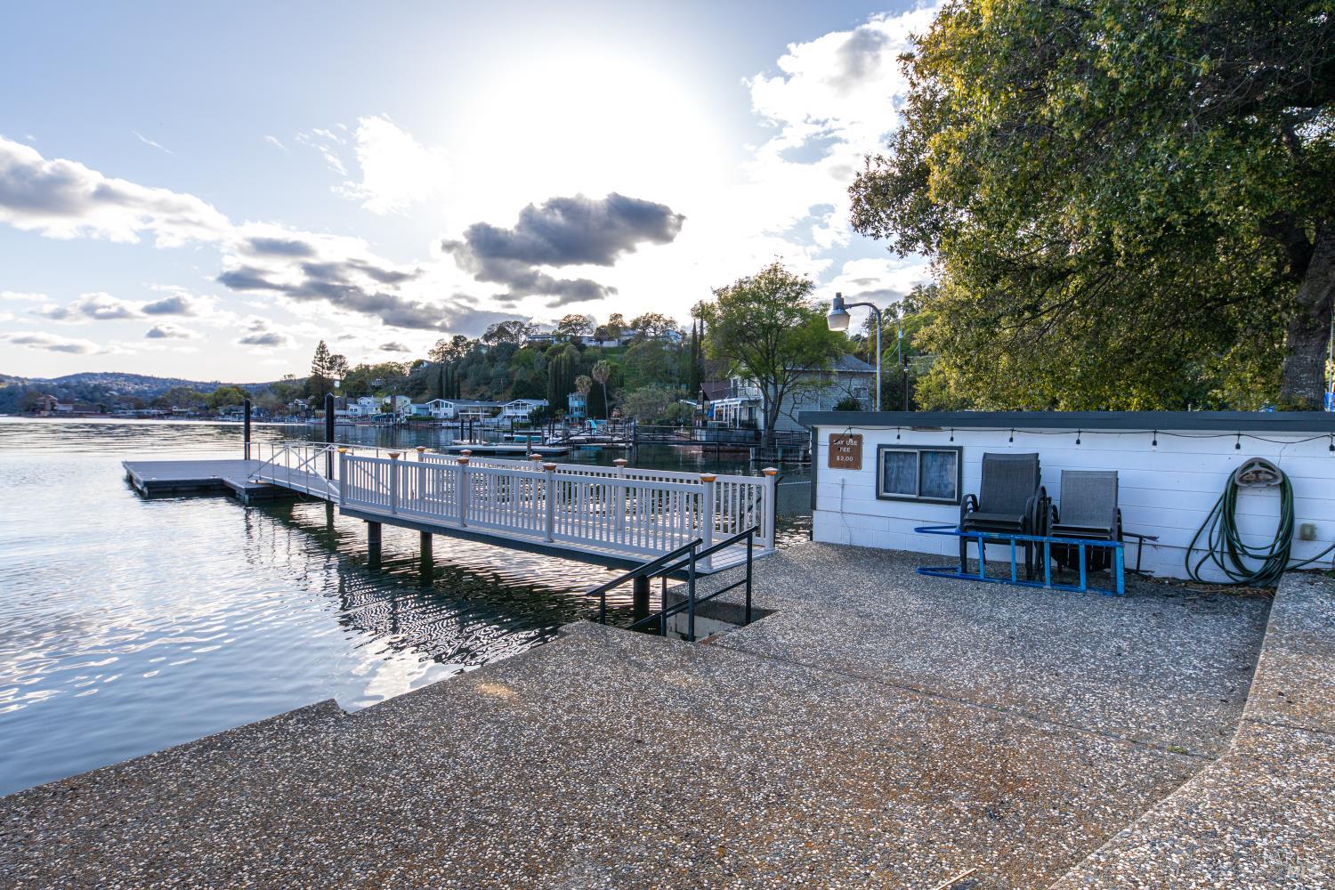 Detail Gallery Image 38 of 48 For 3950 Oakmont Dr, Clearlake,  CA 95422 - 5 Beds | 3/1 Baths