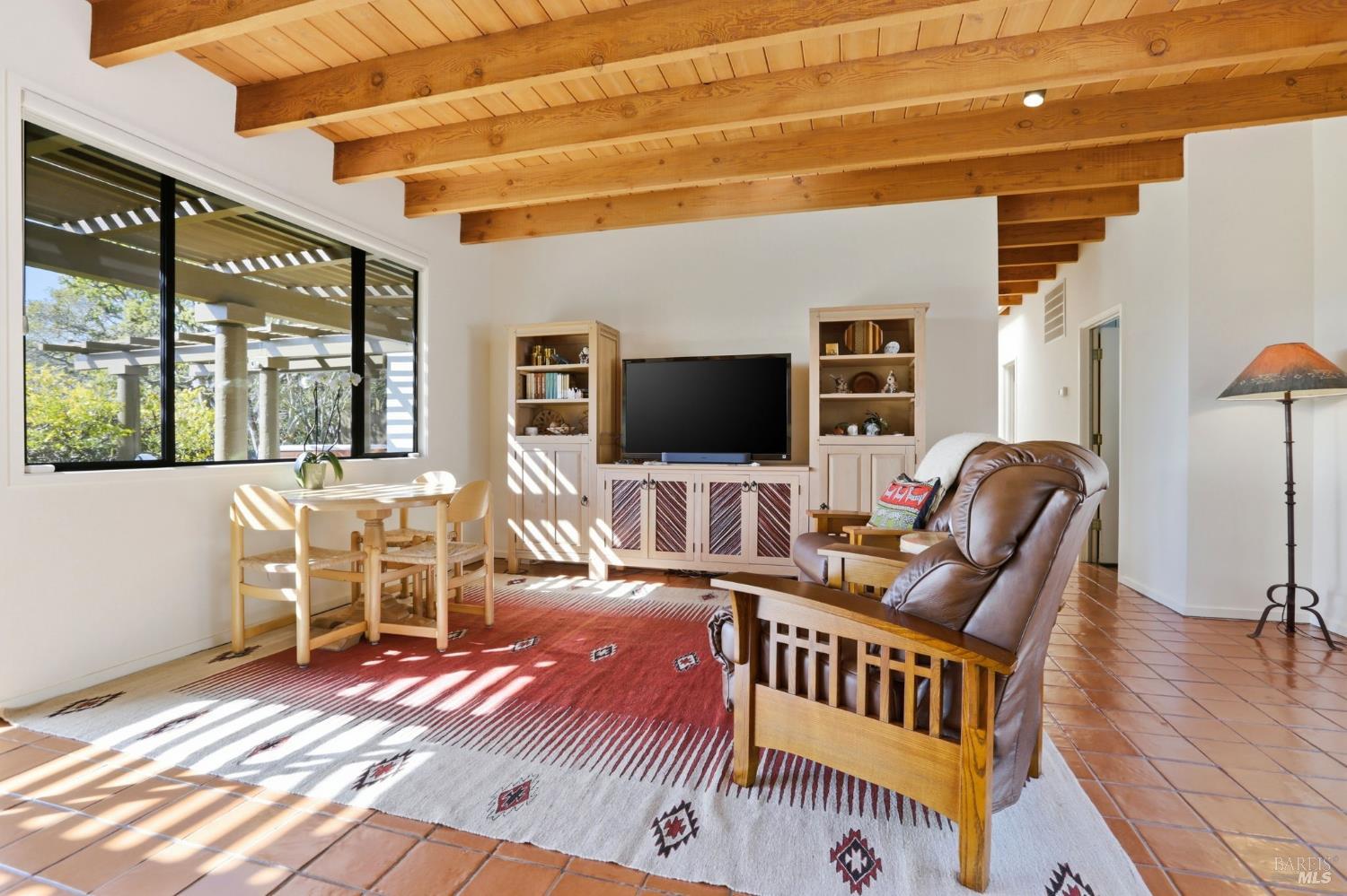 Detail Gallery Image 17 of 43 For 2 Paseo Mirasol Unkn, Tiburon,  CA 94920 - 5 Beds | 2/1 Baths