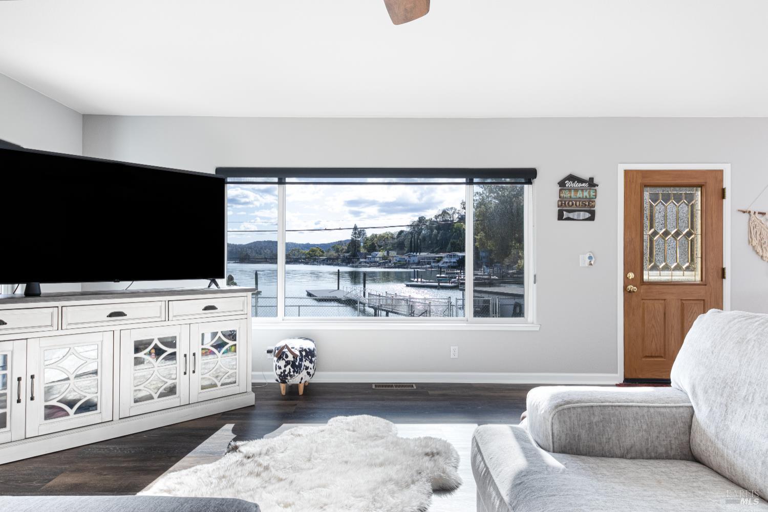 Detail Gallery Image 22 of 48 For 3950 Oakmont Dr, Clearlake,  CA 95422 - 5 Beds | 3/1 Baths