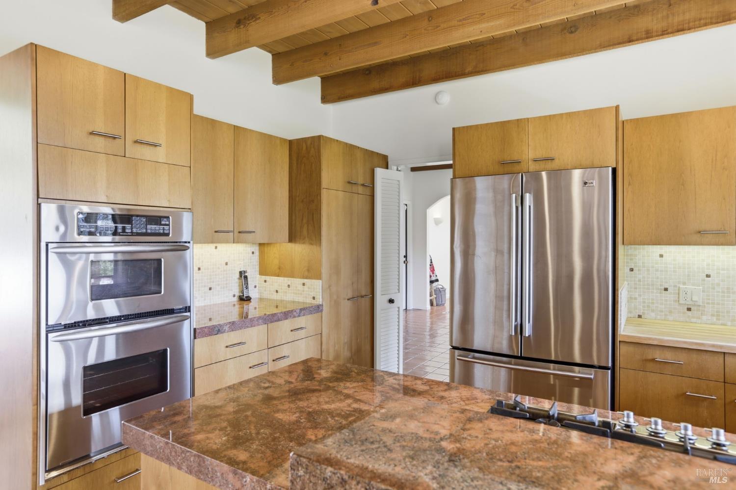 Detail Gallery Image 16 of 43 For 2 Paseo Mirasol Unkn, Tiburon,  CA 94920 - 5 Beds | 2/1 Baths