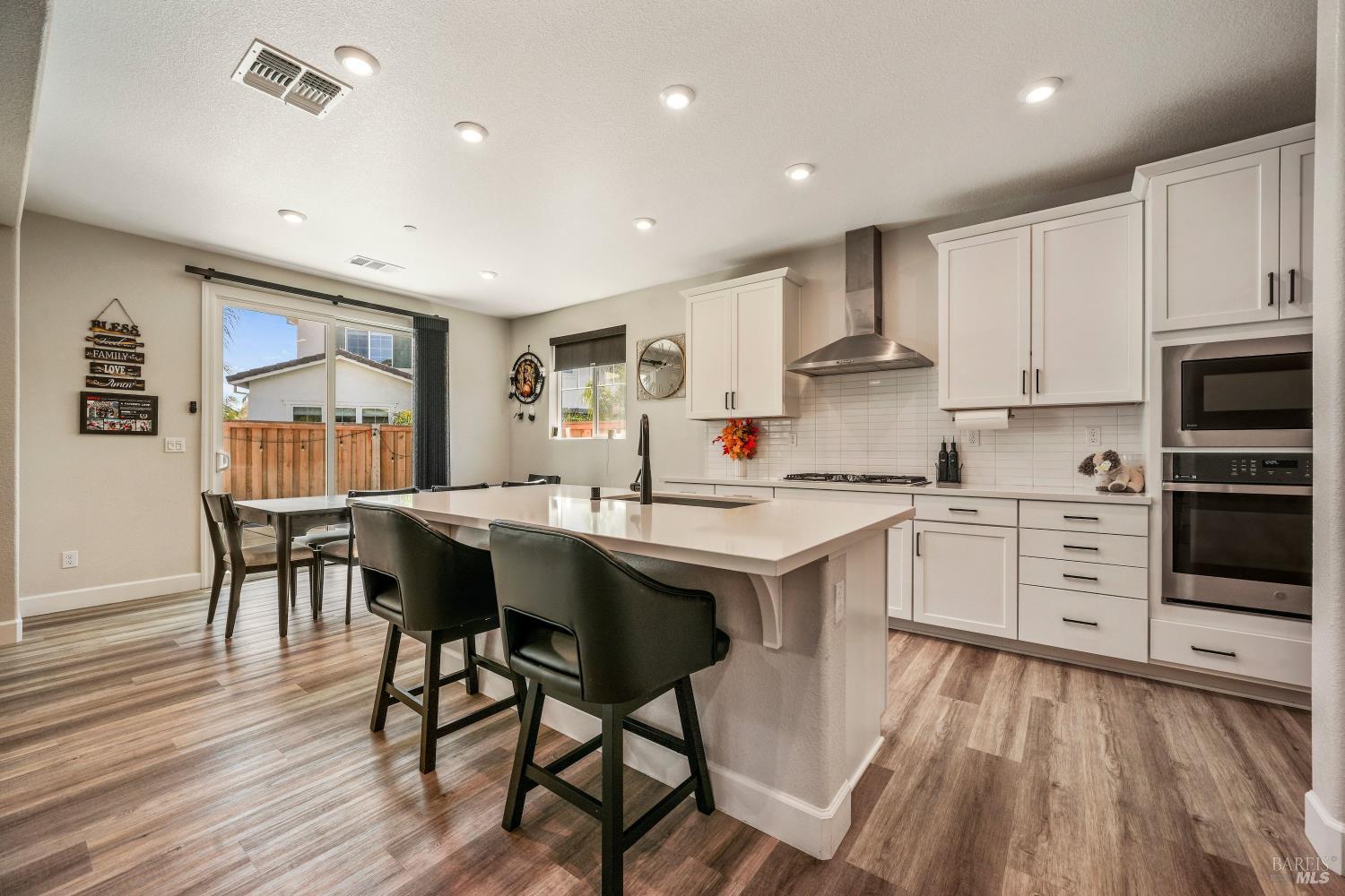 Detail Gallery Image 29 of 65 For 1245 Pacific Pl, Dixon,  CA 95620 - 5 Beds | 4 Baths