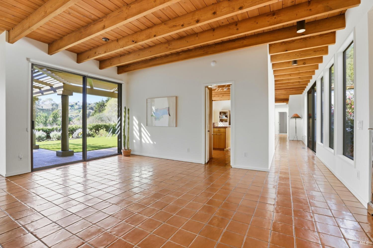 Detail Gallery Image 4 of 43 For 2 Paseo Mirasol Unkn, Tiburon,  CA 94920 - 5 Beds | 2/1 Baths