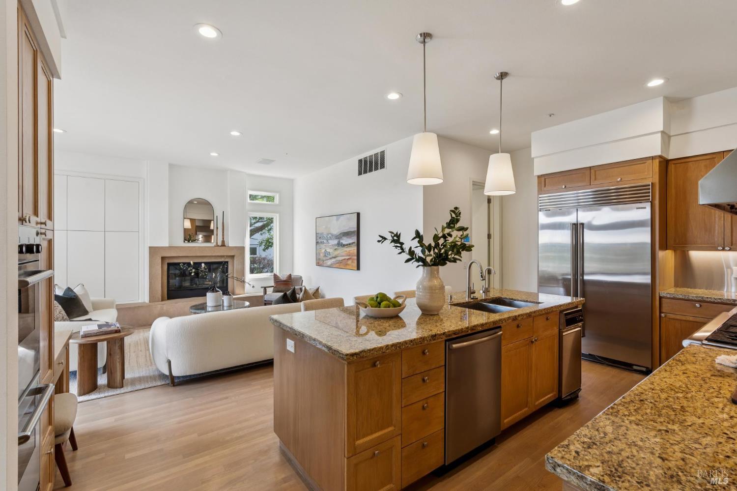 Detail Gallery Image 24 of 74 For 23 Cecilia Ct, Tiburon,  CA 94920 - 5 Beds | 4 Baths