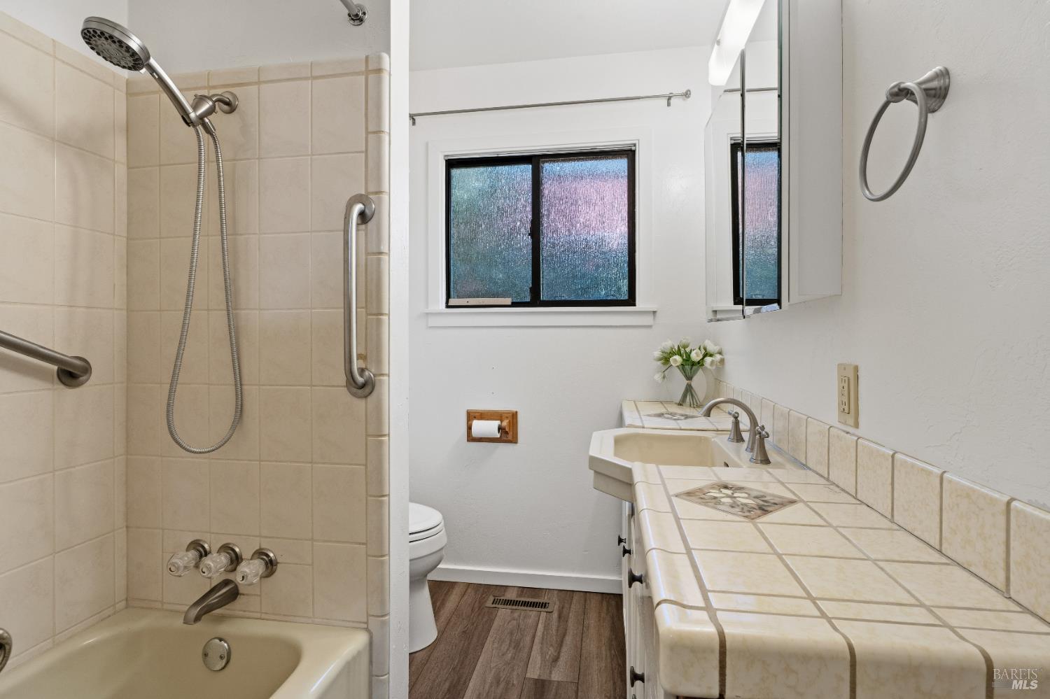 Detail Gallery Image 14 of 25 For 329 Jones St, Ukiah,  CA 95482 - 3 Beds | 2 Baths