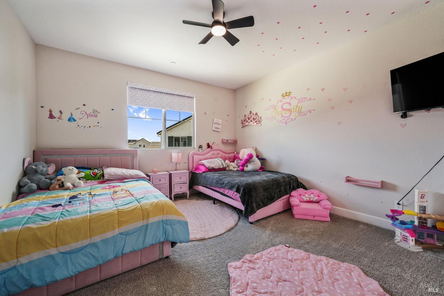 Detail Gallery Image 45 of 65 For 1245 Pacific Pl, Dixon,  CA 95620 - 5 Beds | 4 Baths