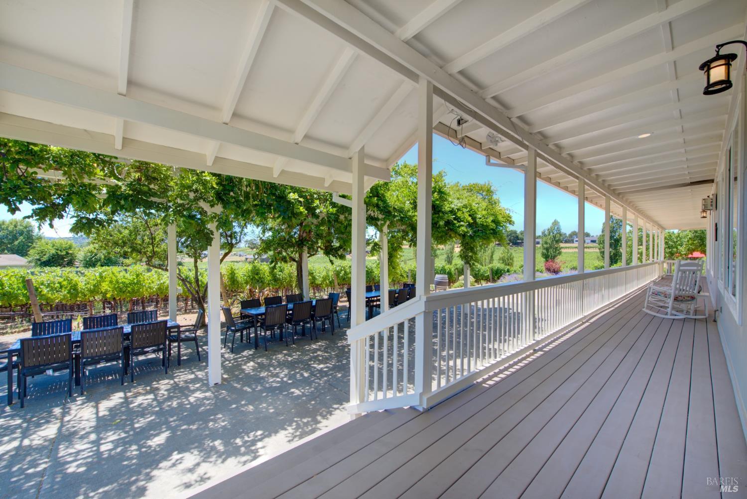 Detail Gallery Image 2 of 34 For 1597 Estee Ave, Napa,  CA 94558 - 4 Beds | 2 Baths