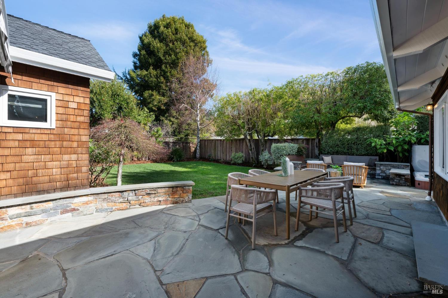 Detail Gallery Image 47 of 64 For 20 Apollo Rd, Tiburon,  CA 94920 - 4 Beds | 2 Baths