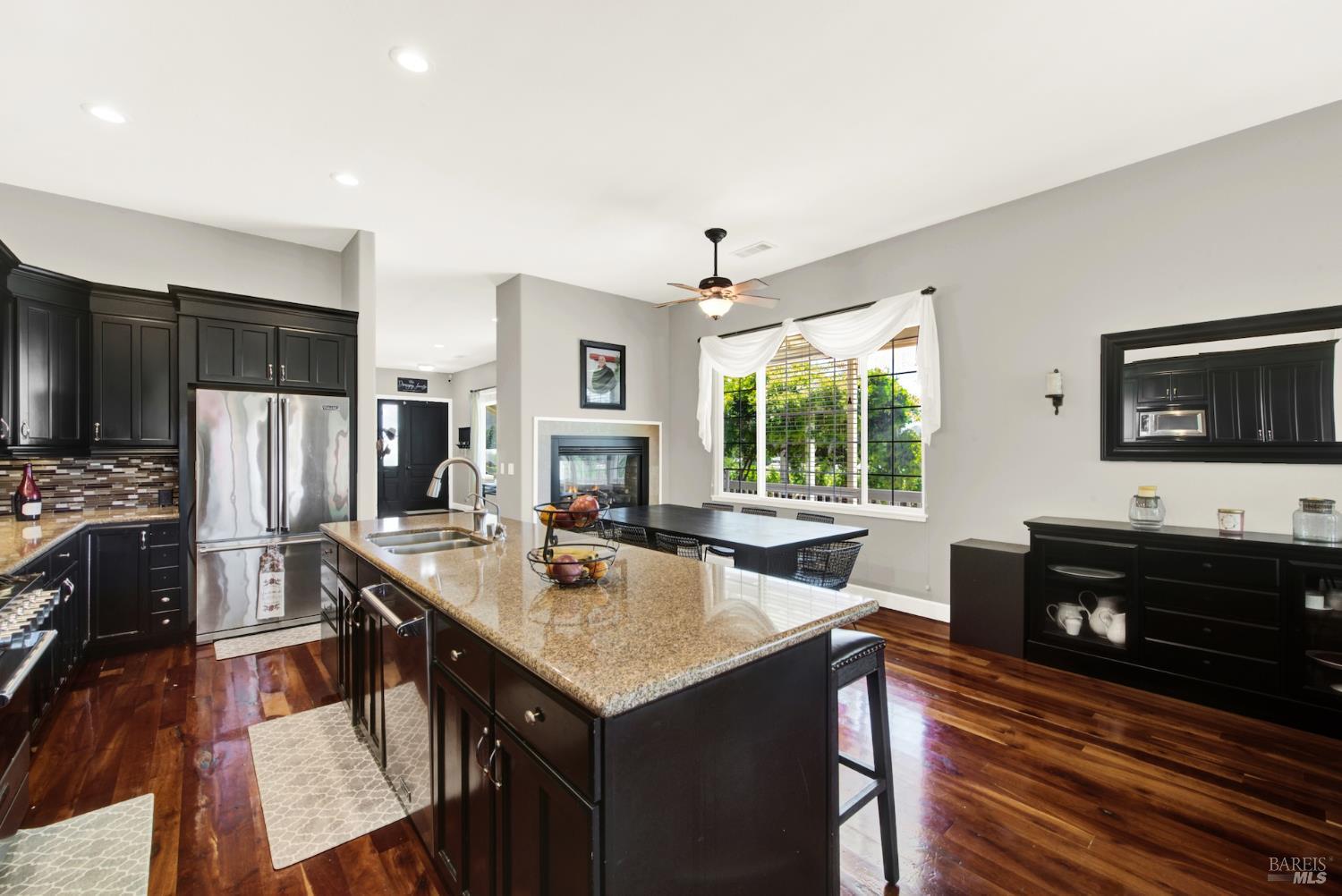 Detail Gallery Image 21 of 34 For 1597 Estee Ave, Napa,  CA 94558 - 4 Beds | 2 Baths