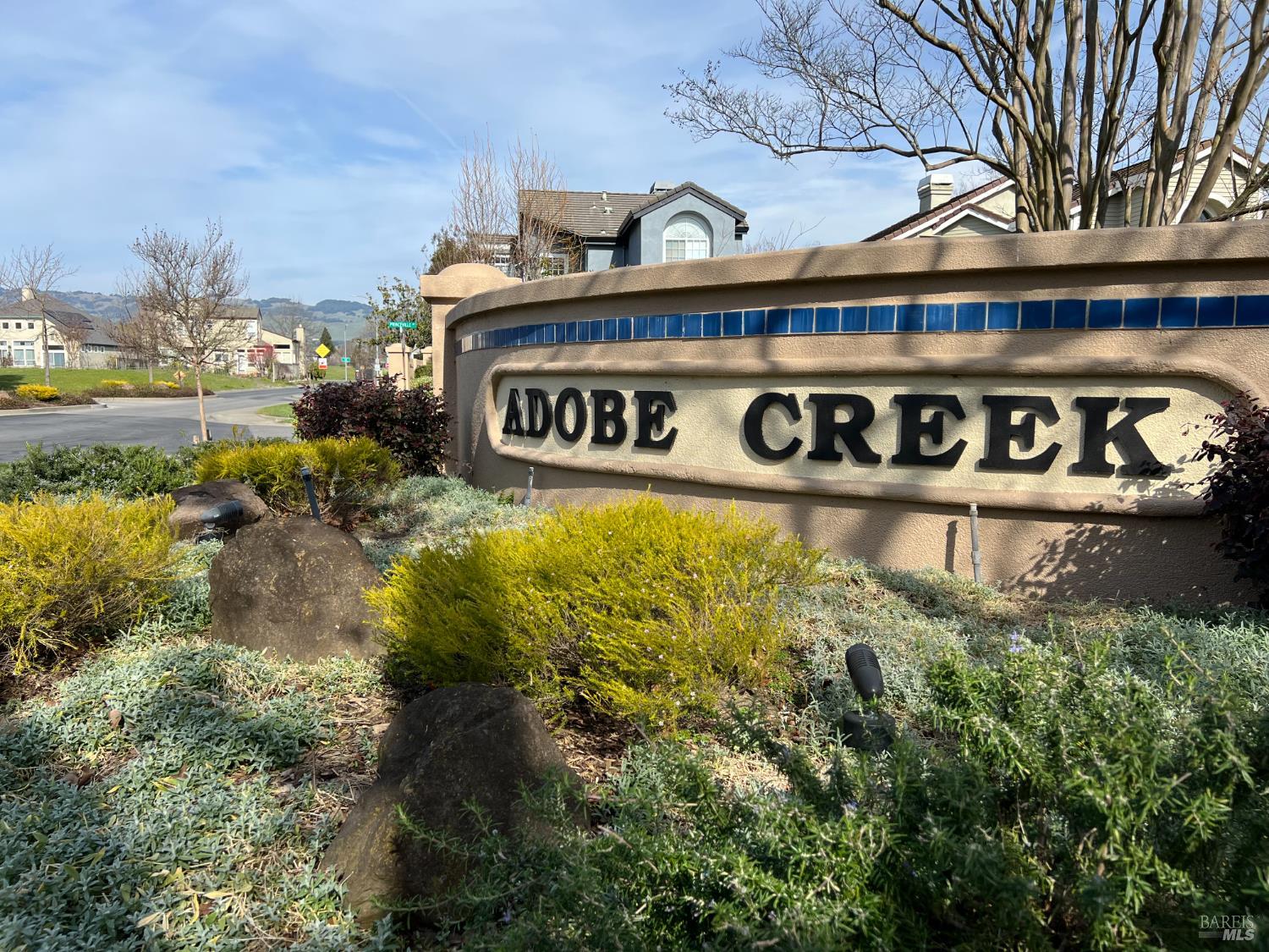 Detail Gallery Image 39 of 46 For 35 Princeville Ct, Petaluma,  CA 94954 - 4 Beds | 3 Baths