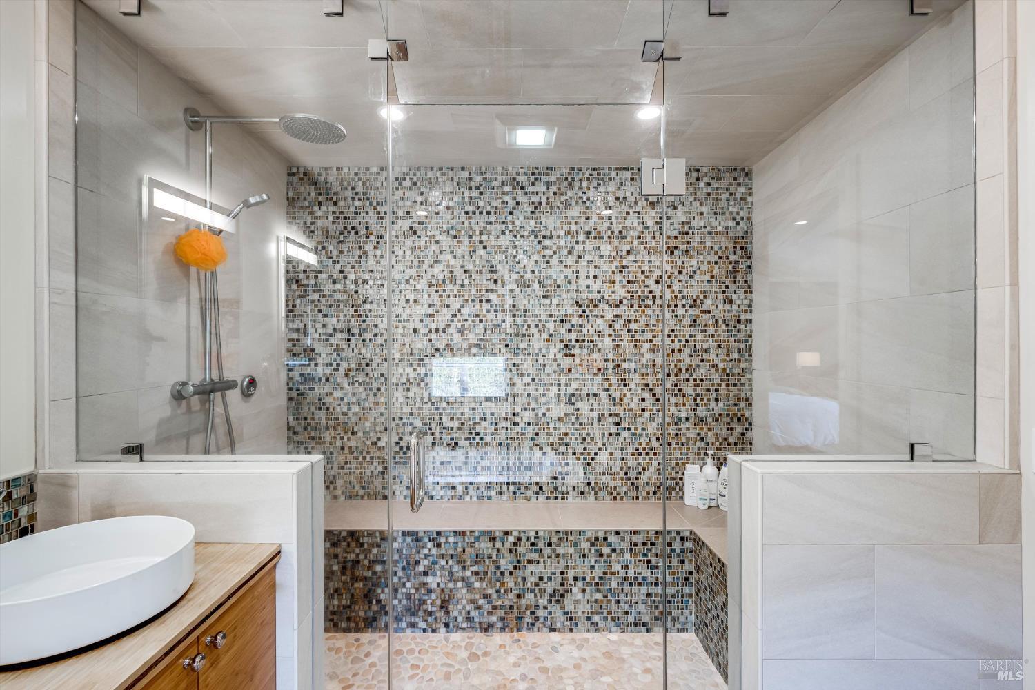 Detail Gallery Image 15 of 21 For 1675 Sylvaner Ave, Saint Helena,  CA 94574 - 2 Beds | 2/1 Baths