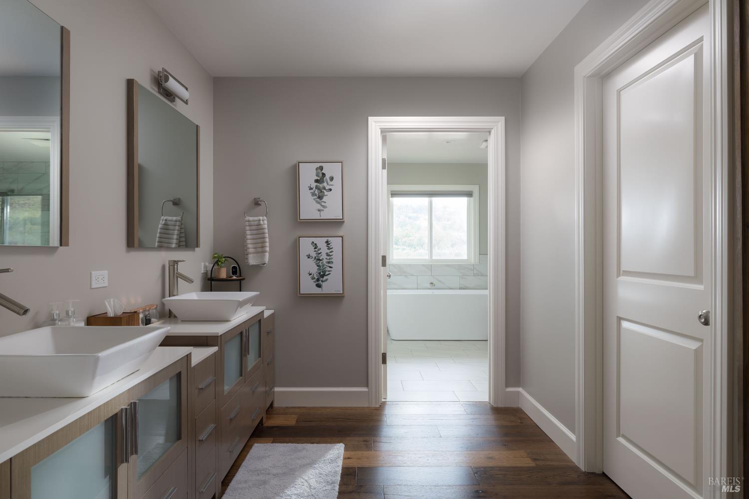 Detail Gallery Image 17 of 37 For 201 Silverado Trl, Saint Helena,  CA 94574 - 3 Beds | 3 Baths