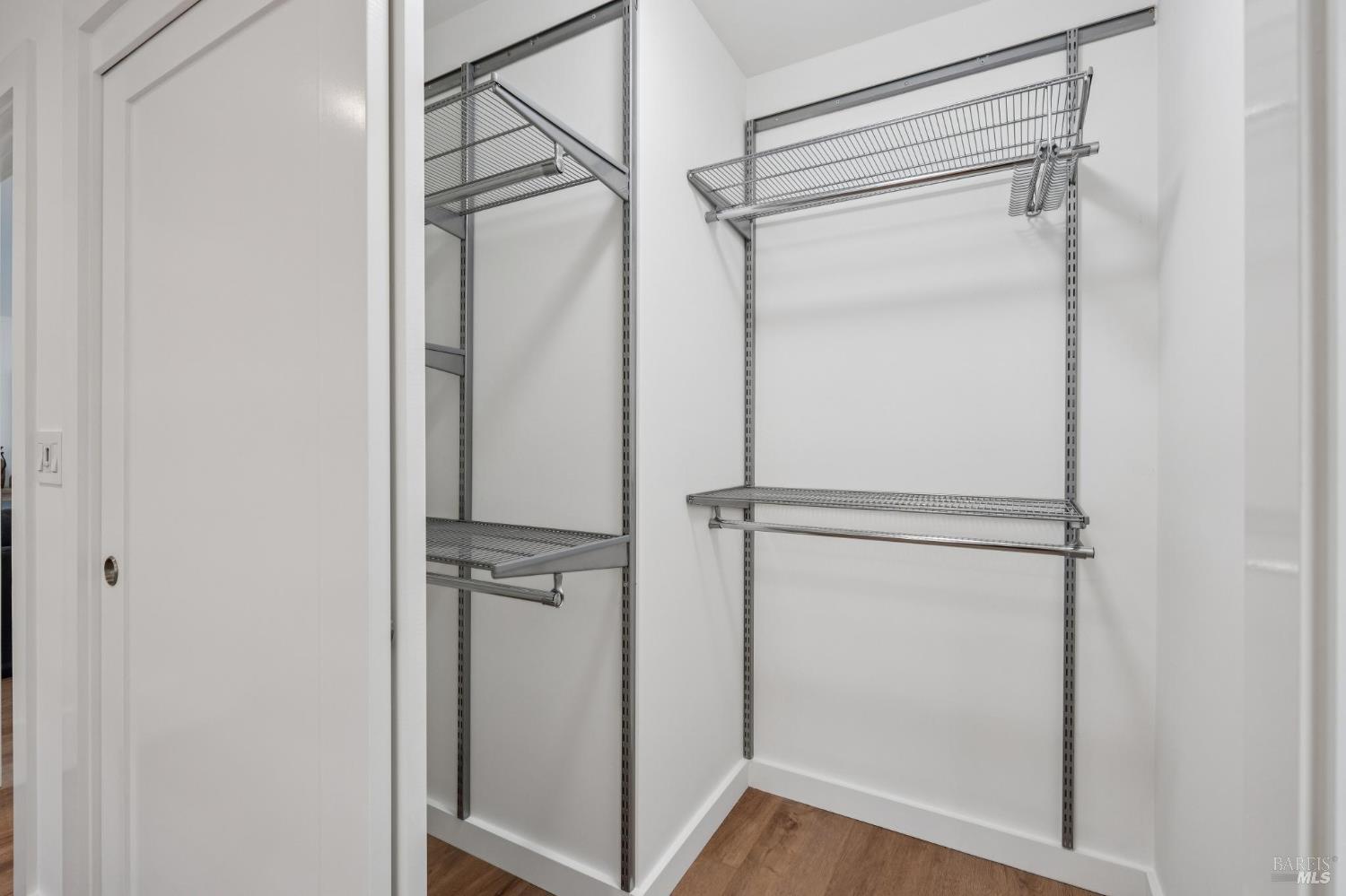 Detail Gallery Image 27 of 54 For 122 Blackfield Dr, Tiburon,  CA 94920 - 2 Beds | 2 Baths