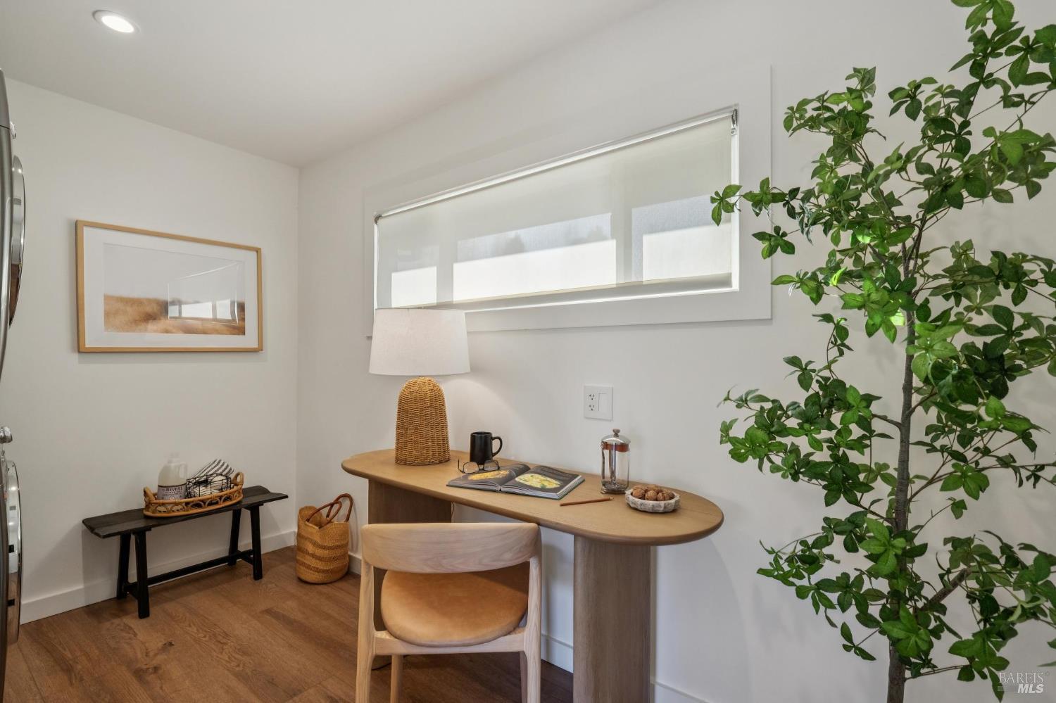 Detail Gallery Image 32 of 54 For 122 Blackfield Dr, Tiburon,  CA 94920 - 2 Beds | 2 Baths