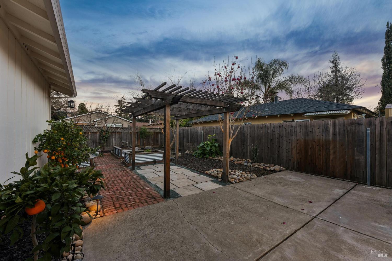 Detail Gallery Image 59 of 59 For 18023 Mulberry Ave, Sonoma,  CA 95476 - 2 Beds | 1 Baths