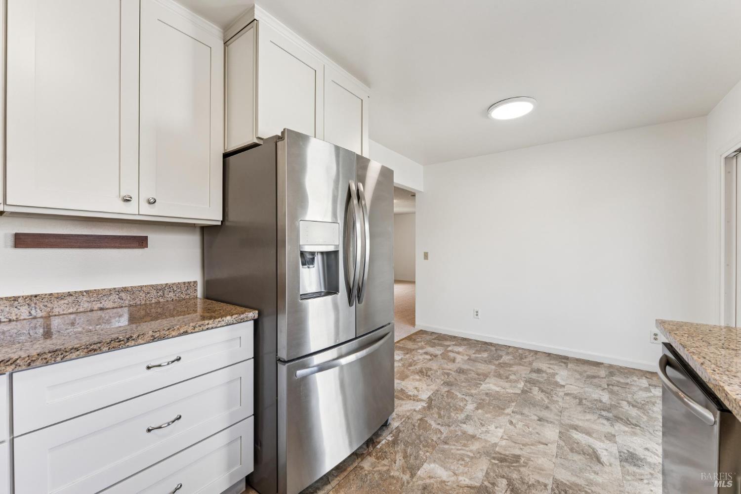 Detail Gallery Image 24 of 59 For 18023 Mulberry Ave, Sonoma,  CA 95476 - 2 Beds | 1 Baths