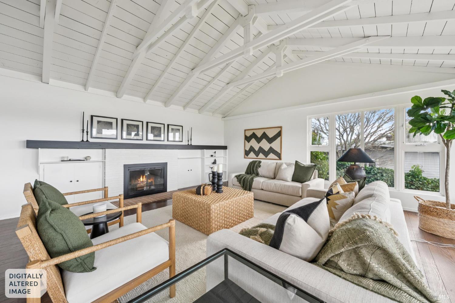 Detail Gallery Image 12 of 51 For 532 Virginia Dr, Tiburon,  CA 94920 - 2 Beds | 1 Baths