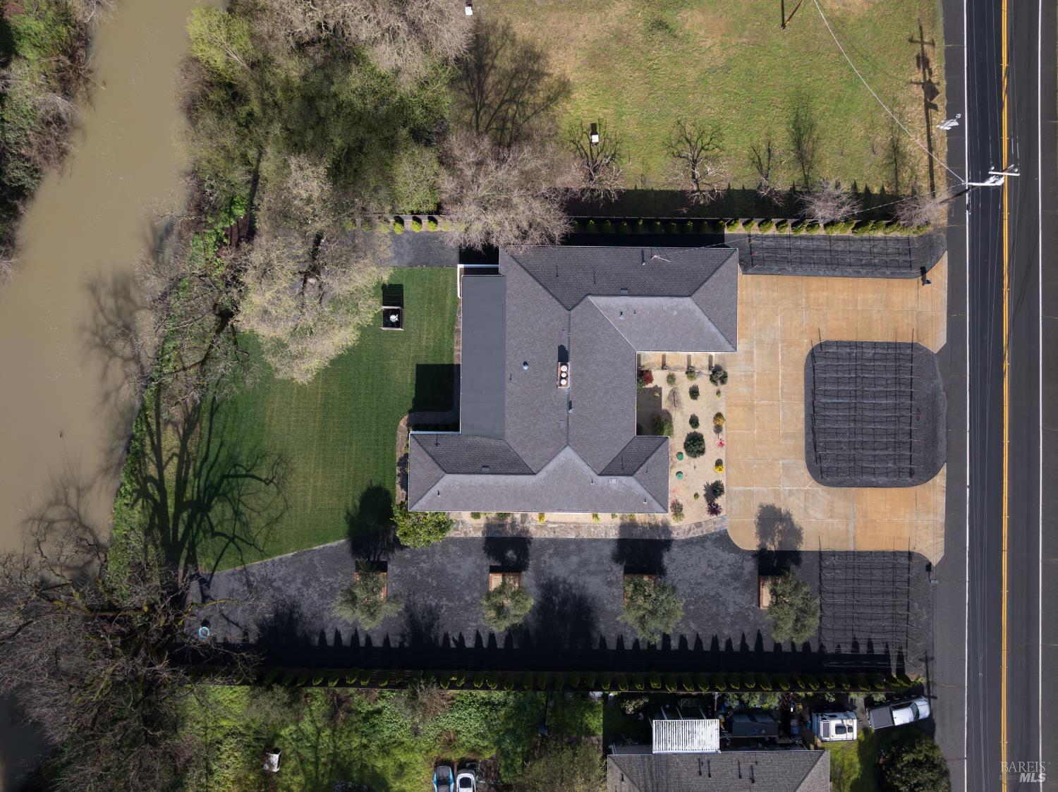 Detail Gallery Image 37 of 37 For 201 Silverado Trl, Saint Helena,  CA 94574 - 3 Beds | 3 Baths