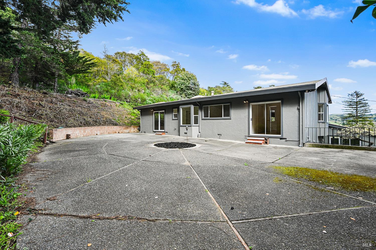 Detail Gallery Image 58 of 65 For 11 Hollyhock Ct, Mill Valley,  CA 94941 - 4 Beds | 2/1 Baths