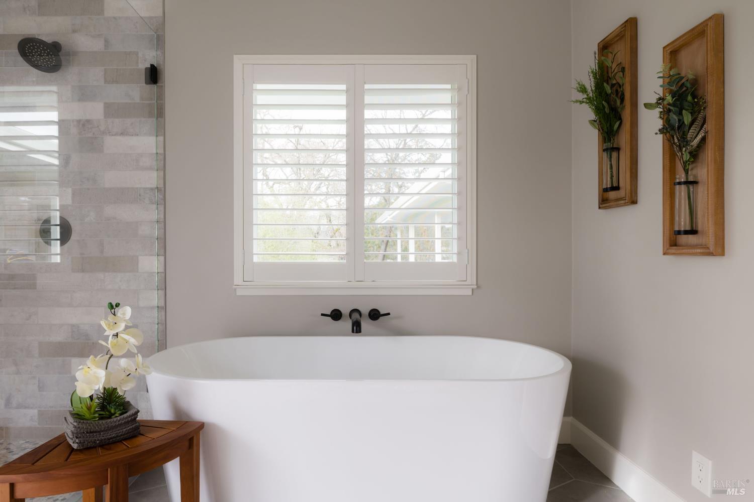 Detail Gallery Image 19 of 37 For 201 Silverado Trl, Saint Helena,  CA 94574 - 3 Beds | 3 Baths