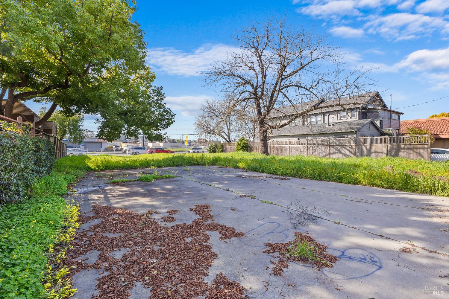 Detail Gallery Image 18 of 19 For 315 Lakeville St, Petaluma,  CA 94952 - – Beds | – Baths