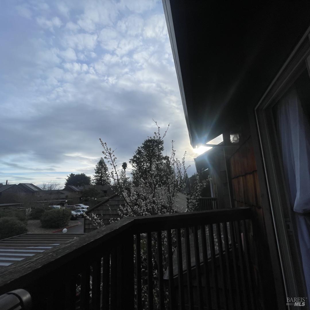 Detail Gallery Image 8 of 8 For 8092 Sunflower Dr, Cotati,  CA 94931 - 2 Beds | 1/1 Baths