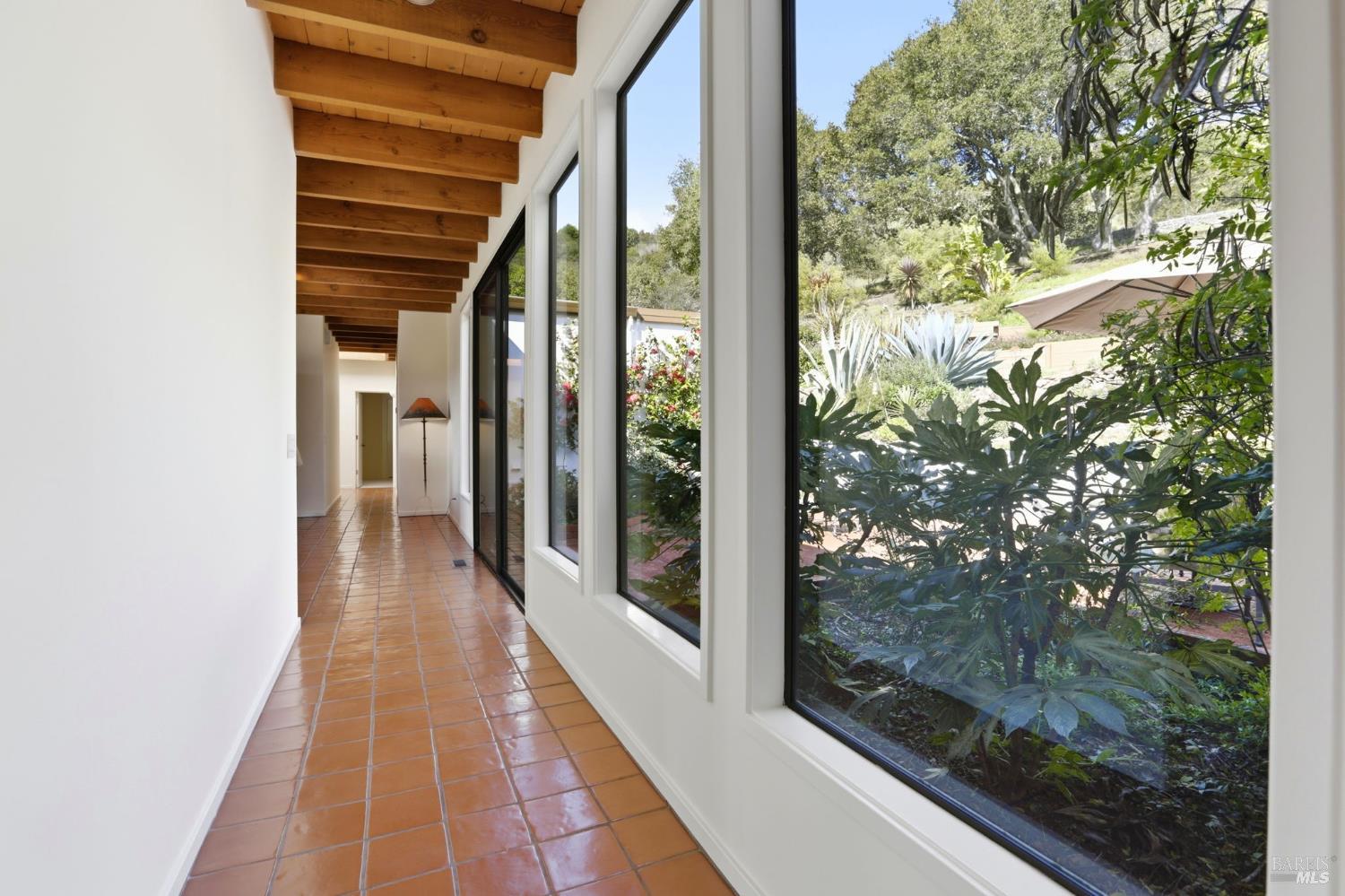 Detail Gallery Image 11 of 43 For 2 Paseo Mirasol Unkn, Tiburon,  CA 94920 - 5 Beds | 2/1 Baths