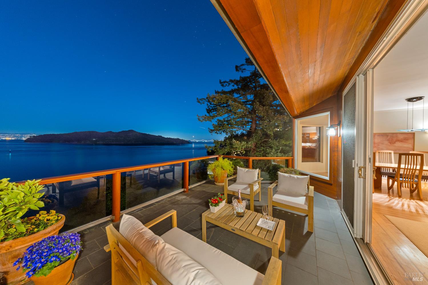 Detail Gallery Image 36 of 47 For 266 Bayview Ave, Belvedere,  CA 94920 - 5 Beds | 3/1 Baths