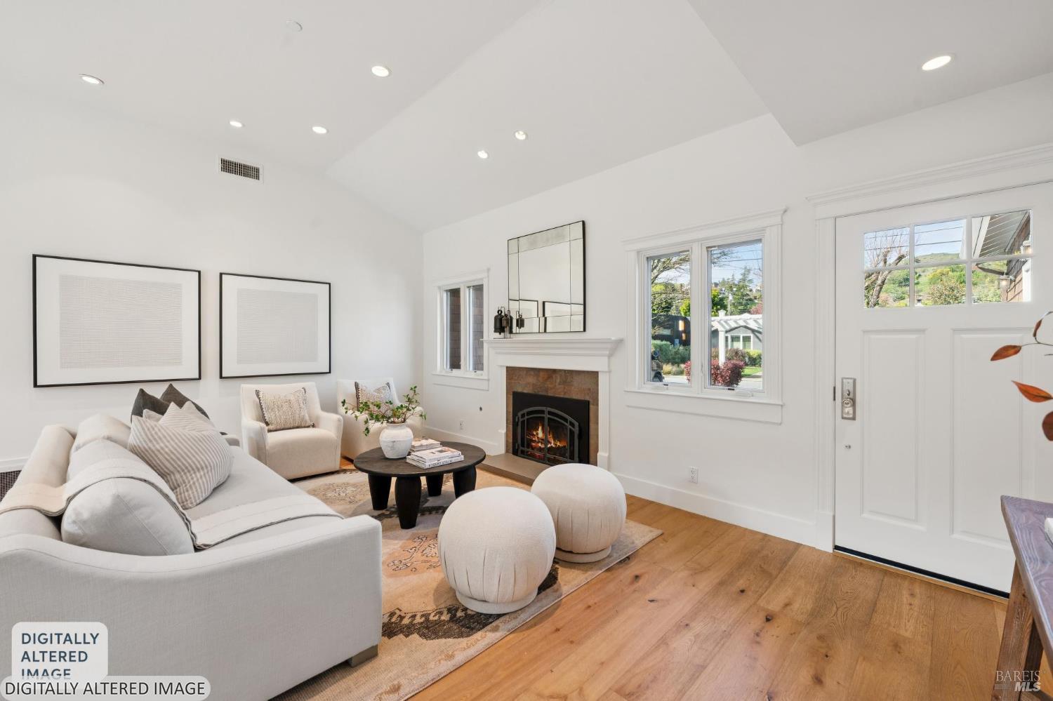 Detail Gallery Image 8 of 64 For 20 Apollo Rd, Tiburon,  CA 94920 - 4 Beds | 2 Baths