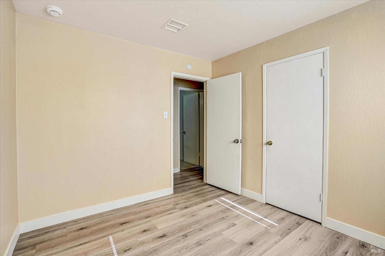 Detail Gallery Image 17 of 32 For 452 Wilshire Ave, Vallejo,  CA 94591 - 4 Beds | 3 Baths