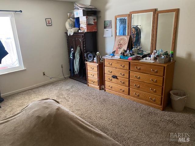 Detail Gallery Image 7 of 19 For 937 Pacific Ave, Fairfield,  CA 94533 - 4 Beds | 1/1 Baths