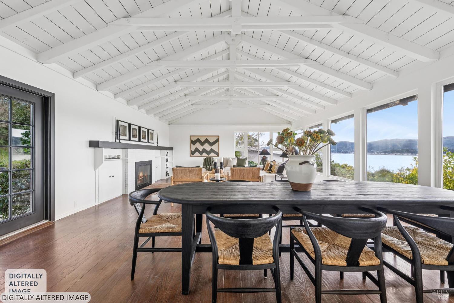 Detail Gallery Image 7 of 51 For 532 Virginia Dr, Tiburon,  CA 94920 - 2 Beds | 1 Baths