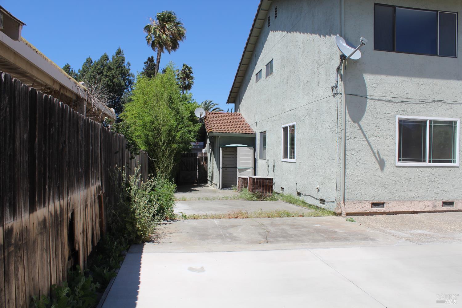 Detail Gallery Image 16 of 55 For 1031 Suffolk Way, Fairfield,  CA 94533 - 4 Beds | 2/1 Baths