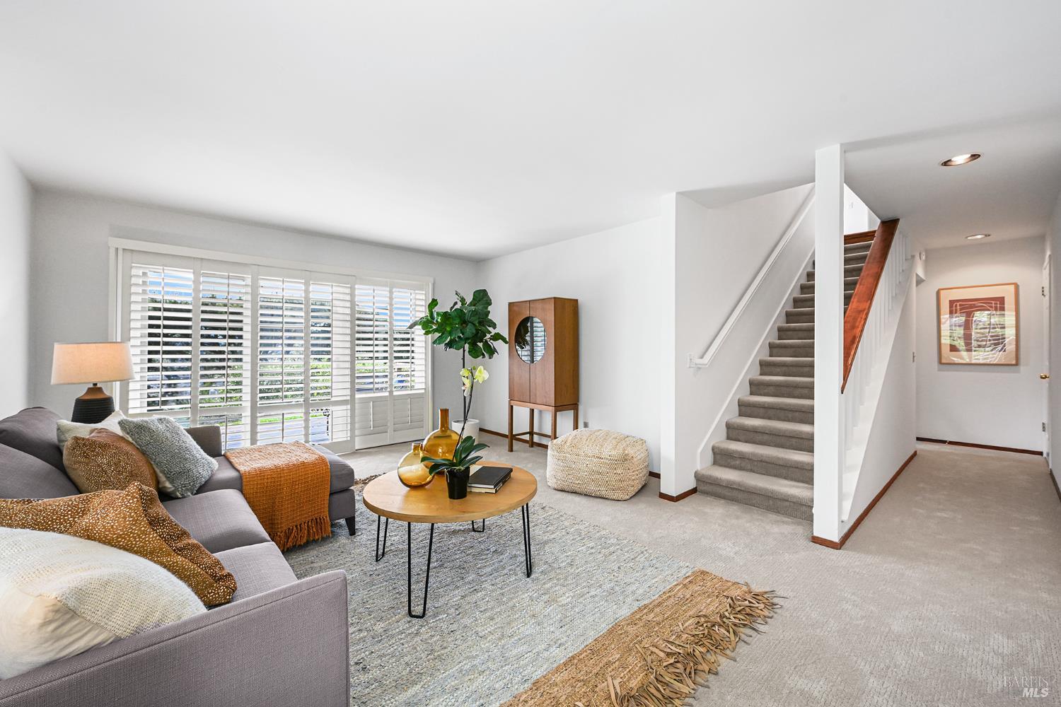 Detail Gallery Image 24 of 47 For 260 Blackfield Dr, Tiburon,  CA 94920 - 4 Beds | 2/1 Baths
