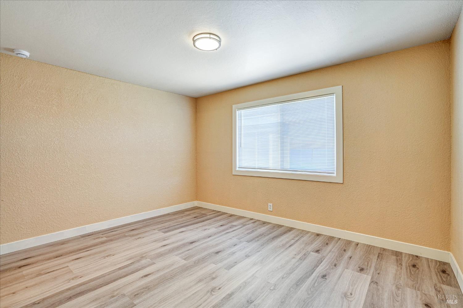 Detail Gallery Image 21 of 32 For 452 Wilshire Ave, Vallejo,  CA 94591 - 4 Beds | 3 Baths